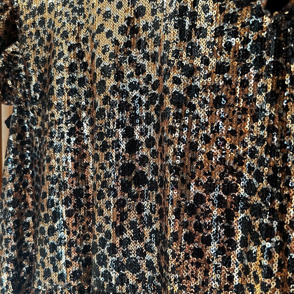 NWT Anthropologie Flutter Sleeve Leopard Sequin M… - image 5